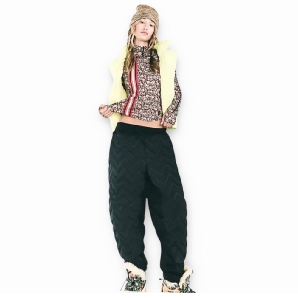 NWT Free People Movement Black Gettin Lost Packable Pants, Size XS